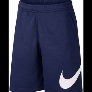 Nike Sportswear Club Graphic Shorts
